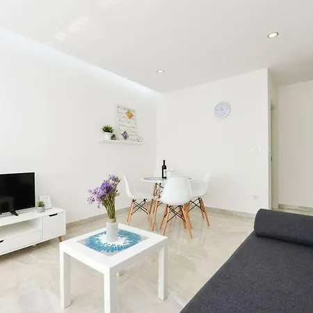 Ivy Apartment