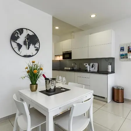 Ivy Apartamento Zadar